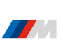 Das Bild zeigt das M-Logo von BMW, das für die BMW M GmbH steht und symbolisiert hohe Leistung und Sportlichkeit. Die Farben Blau, Rot und Schwarz repräsentieren die sportlichen Modelle und die Rennsporttradition der Marke.